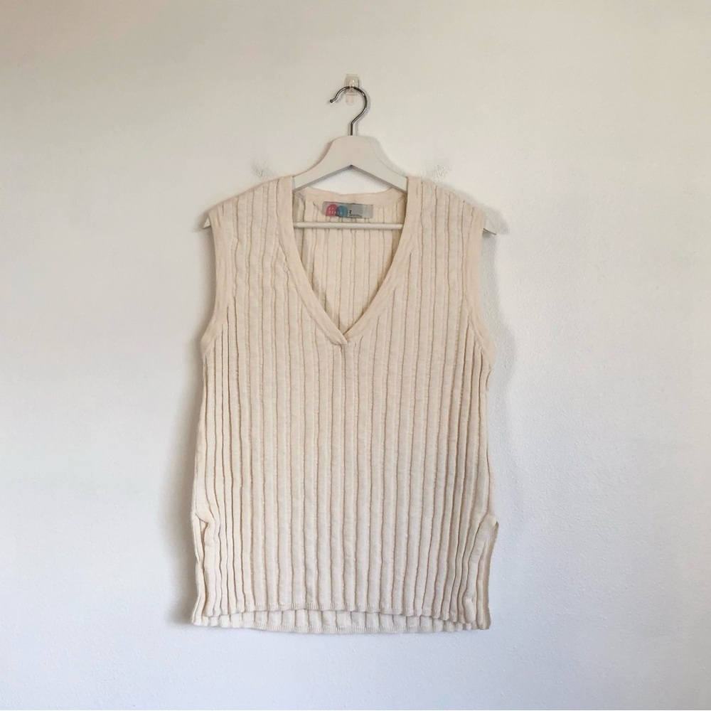 Free People Beach Veda Cream Ribbed V-Neck Knit Sweater Vest Top Size Medium